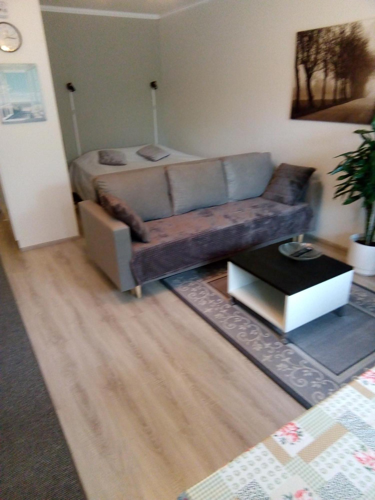 Parantolankatu Modern One Room Apartment Hyvinkaa ภายนอก รูปภาพ